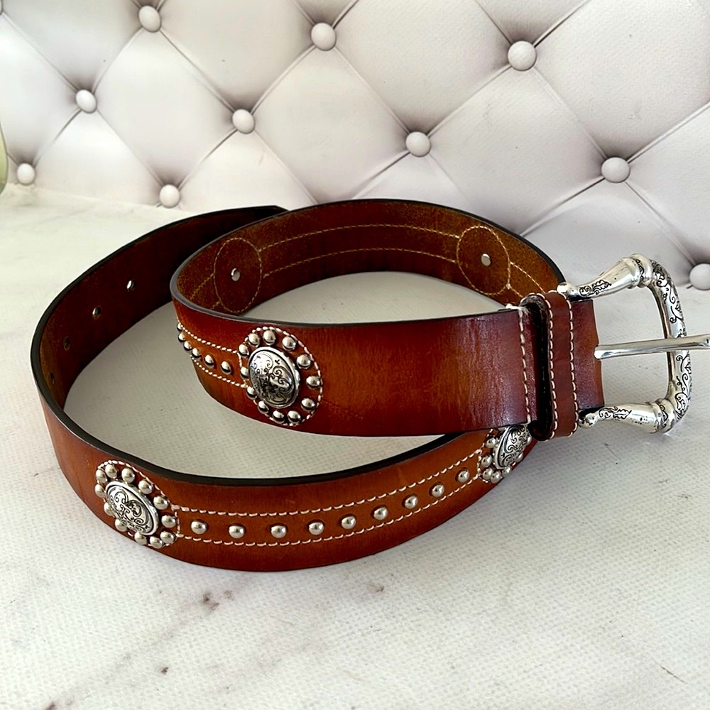 Brighton Woman’s Size 34 Brown Leather Belt with metal decorated